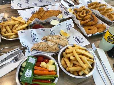 Hooked On Middleton Beach Fish & Chips