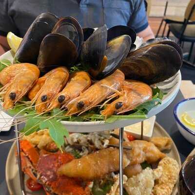 Frontbeach Taphouse & Restaurant