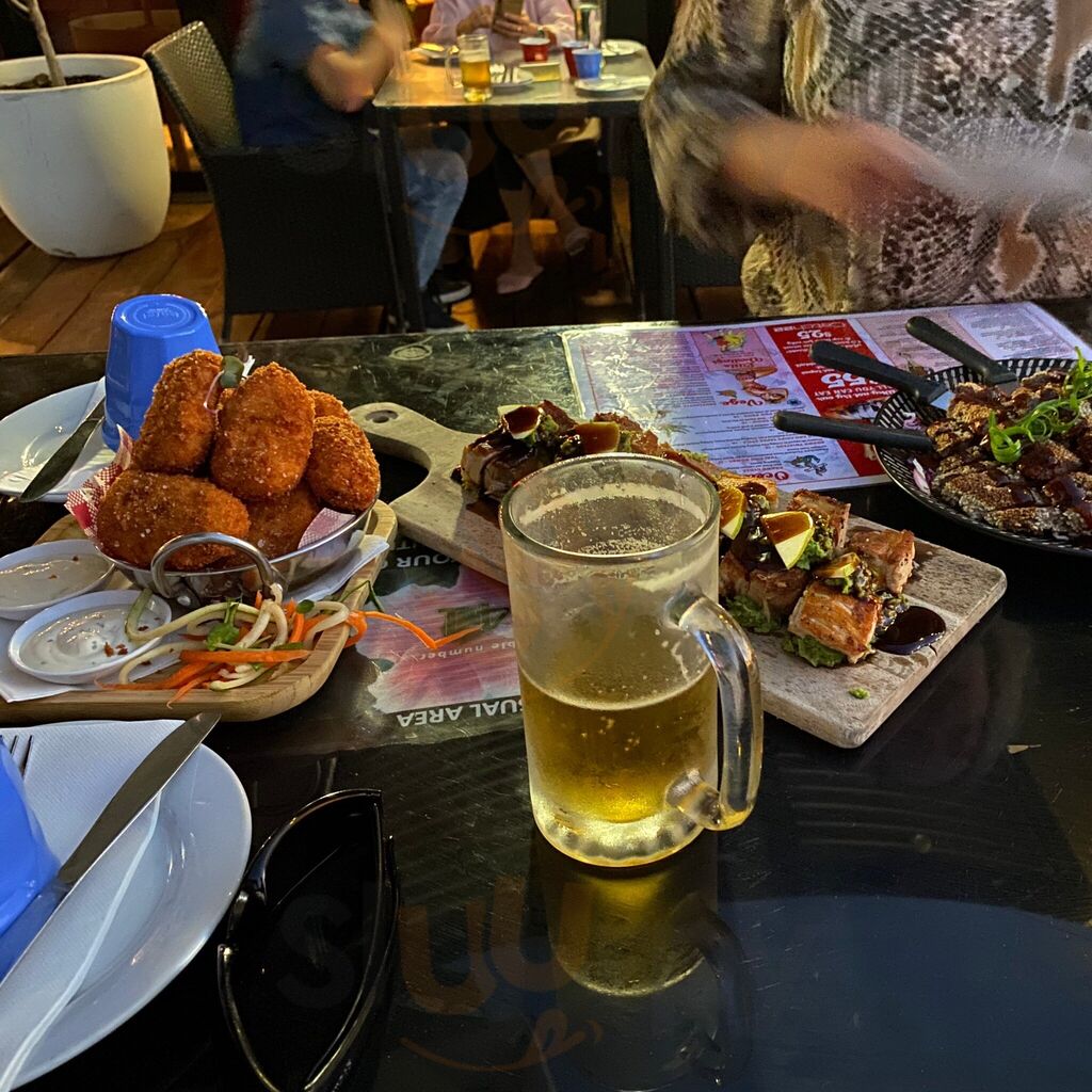 Catch22 Tapas & Cocktail Lounge