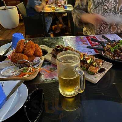 Catch22 Tapas & Cocktail Lounge