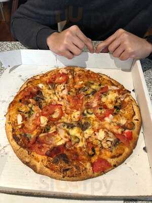 Jo Jo's Pizza & Kebabs