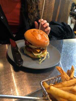 Williamsburg Tamworth