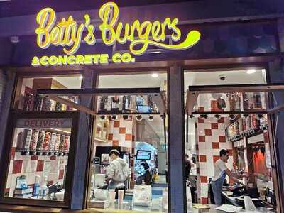Betty’s Burgers & Concrete Co