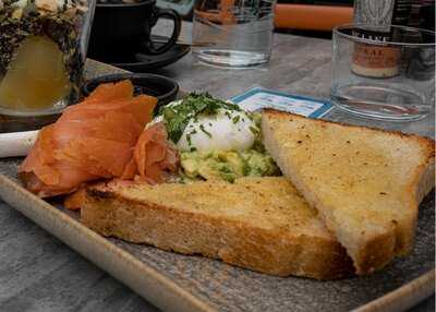 Webster's Market And Cafe