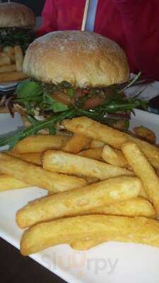 The Greens Bistro & Bar