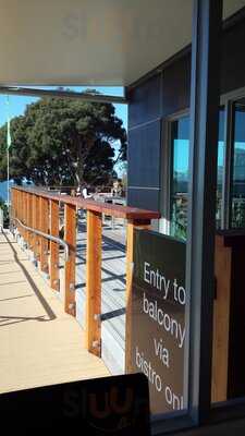 The Greens Bistro & Bar