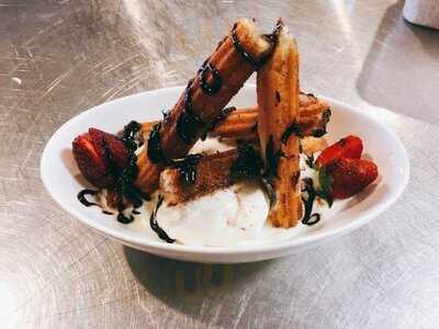 Claudies Wine Bar & Pizzeria