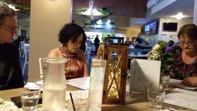 Breakwater Bar And Restaurant