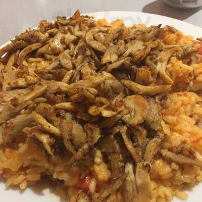 Istanbul Kebabs & Turkish Bakery