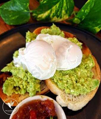 The Hummingbird Waterside Cafe