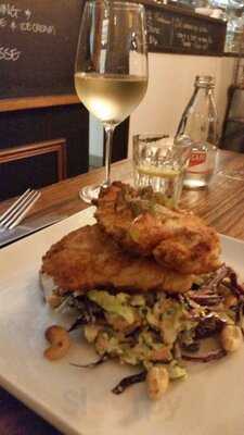 Sally's Kitchen And Winebar