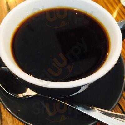 Sally's Kitchen And Winebar