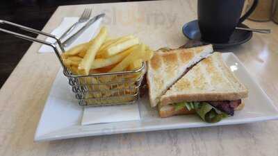 Janices Cofe Pot On The Foreshore