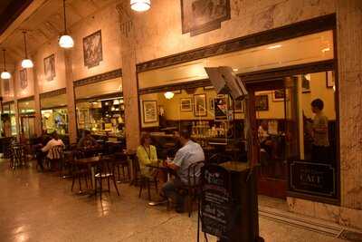 1932 Cafe & Restaurant