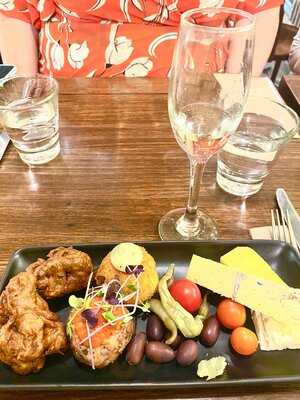 1932 Cafe & Restaurant