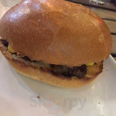 Burger Urge (mackay)