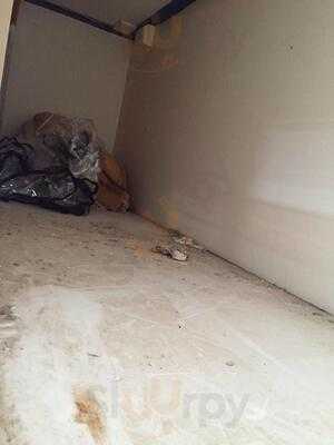 Dolphin’s Harbourside Hotel