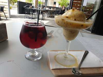 Sarba's Italian Lakelands