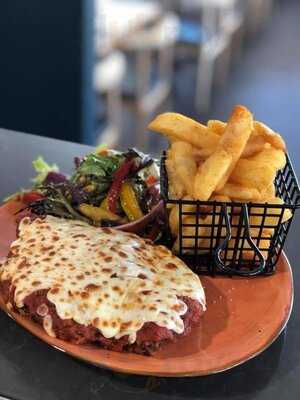 Sarba's Italian Lakelands