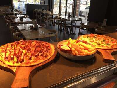 Sarba's Italian Lakelands