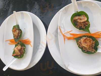 George's Thai On The Marina