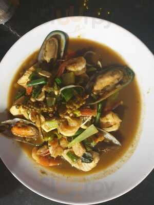 George's Thai On The Marina