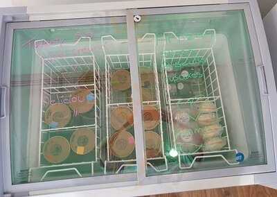 3 Cheese Pizza & More