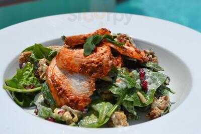 Horizons Restaurant And Bar