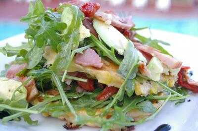 Horizons Restaurant And Bar