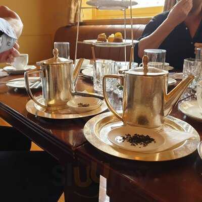 Afternoon Tea At The Hotel Windsor