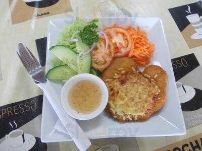 Brunch Stop Cafe & Takeaway