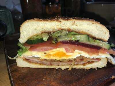 The Wheel At Elleker Tavern