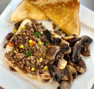 Blue Gecko Bar And Restaurant