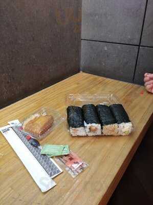 Sushi Hub Swanston