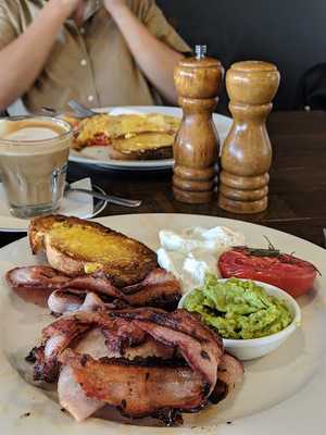 Corner Table By Alex And Michelle