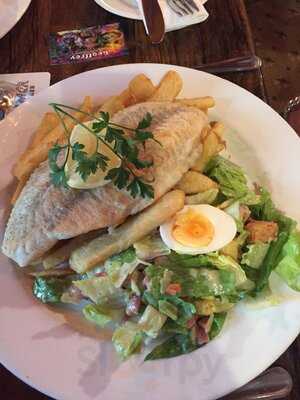 Smokey's Bar & Grill