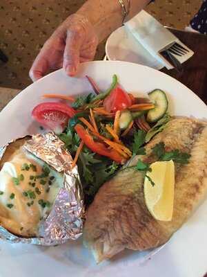 Smokey's Bar & Grill