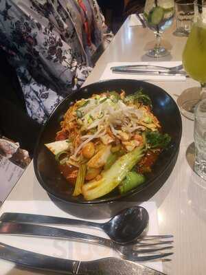 Rosco's At Chevron Cafe Bar