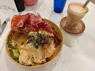 The Hardware Societe