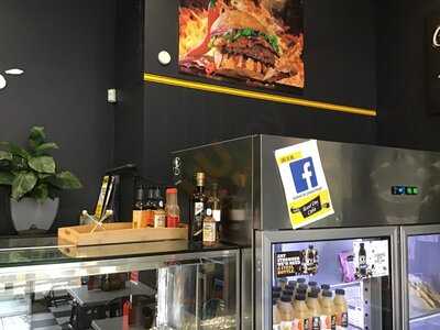 Pagets Good Day Cafe