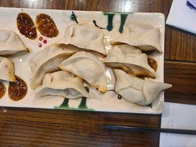 Yat Bun Tong Dumpling House Braddon