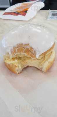 Golden Nugget Bakery