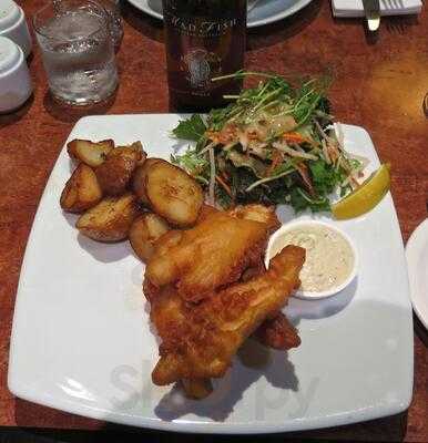 Waterside Restaurant Mandurah Quay Resort