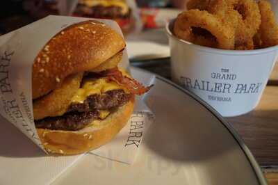 Grand Trailer Park Taverna