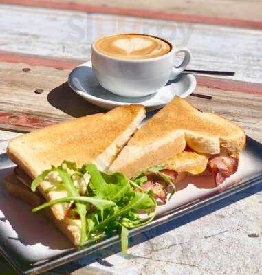 Falcon Bay Beach Cafe