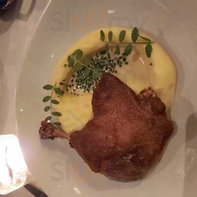 Gavroche Chippendale