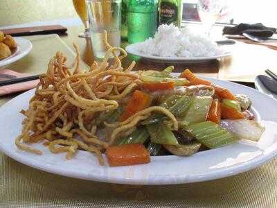 Golden Brumby Chinese Restaurant