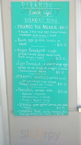 Pyramids Beach Cafe