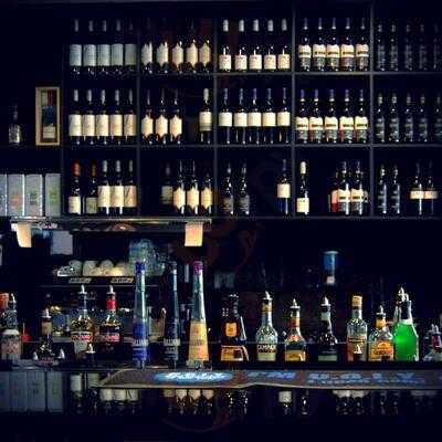 Bunch Of Grapes Hotel