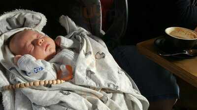 Alps & Amici Foodstore & Kitchen